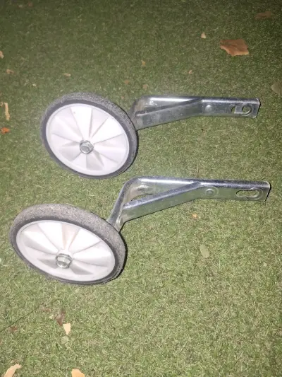 Ruedas de entrenamiento bicicleta - miniatura 1