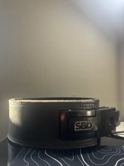 Cinturón de levantamiento de pesas SBD negro - miniatura 2