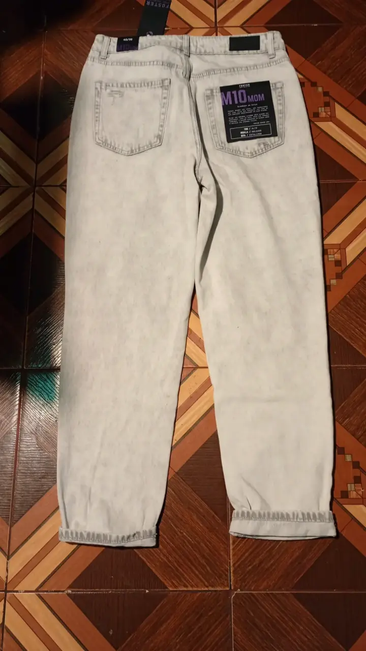 Lote de jeans variados - 3