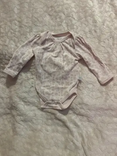 Body bebé diseño conejito y erizo - miniatura 5