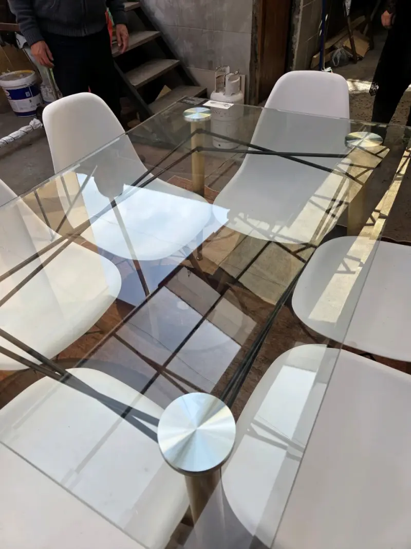 Juego de comedor vidrio y sillas - 4
