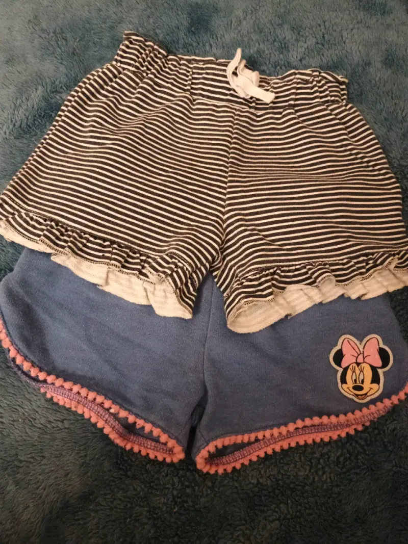 Shorts de niña rayados - 1