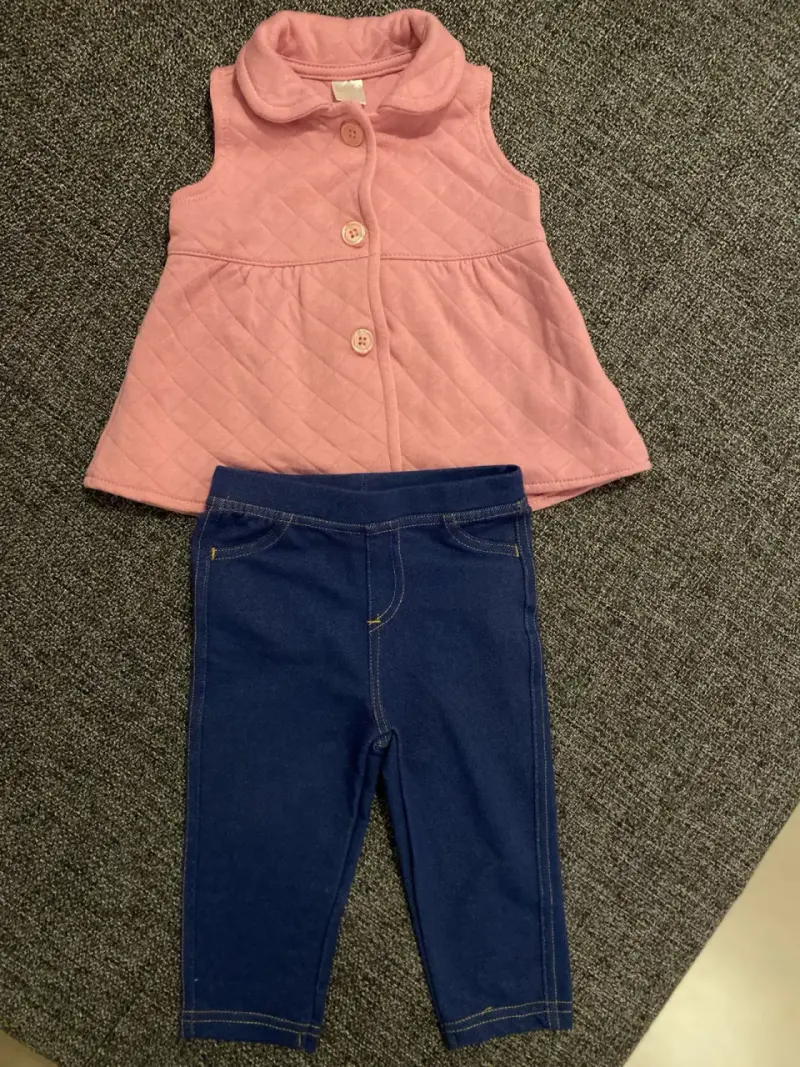Conjunto YAMP chaleco rosado y pantalón azul - 1