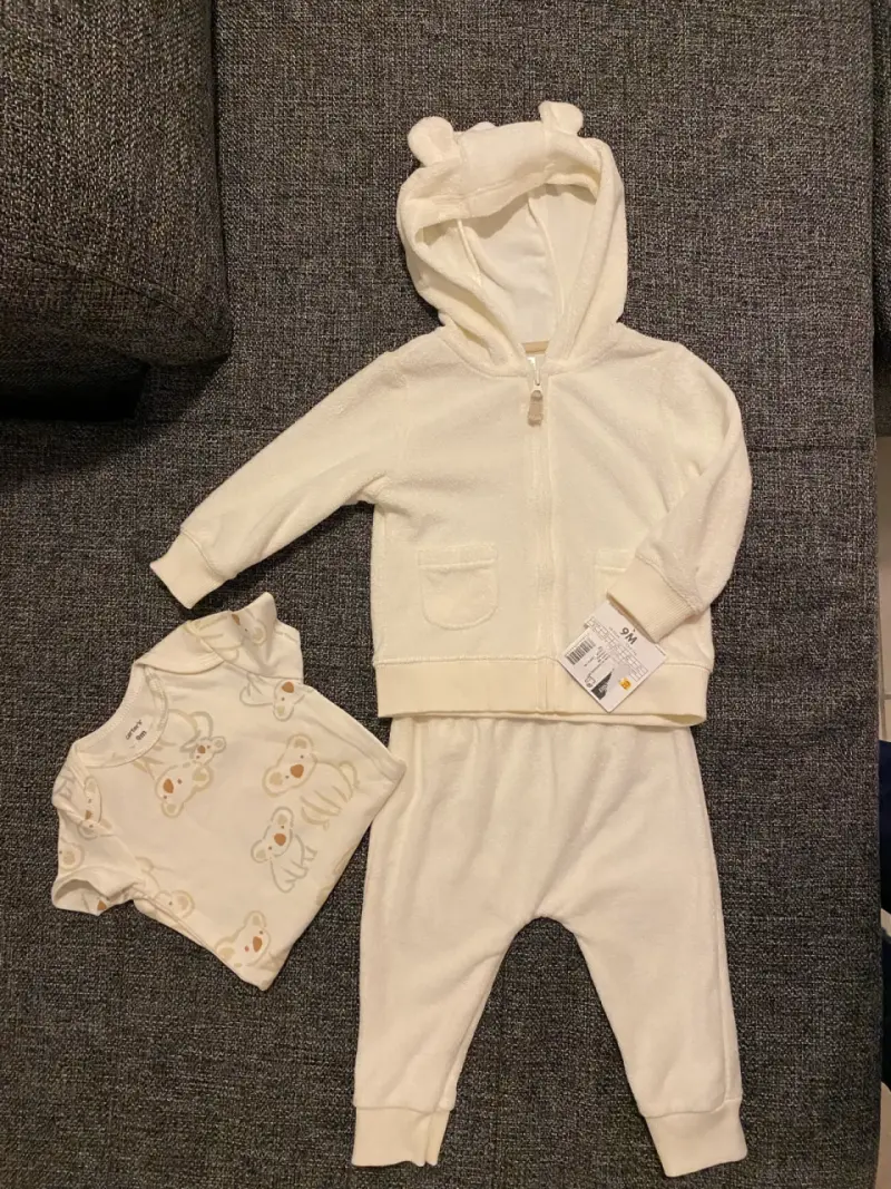 Conjunto Carter’s bebé crema - 1