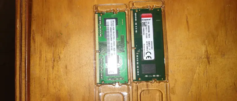 Memorias RAM Kingston y SK hynix