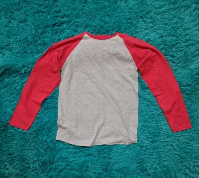 Polera de manga larga bicolor - miniatura 1