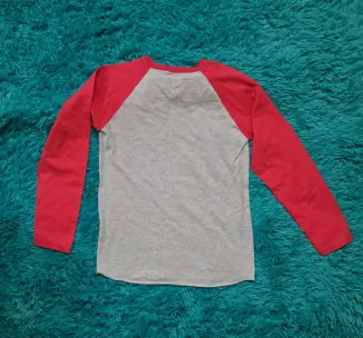 Polera de manga larga bicolor - miniatura 2