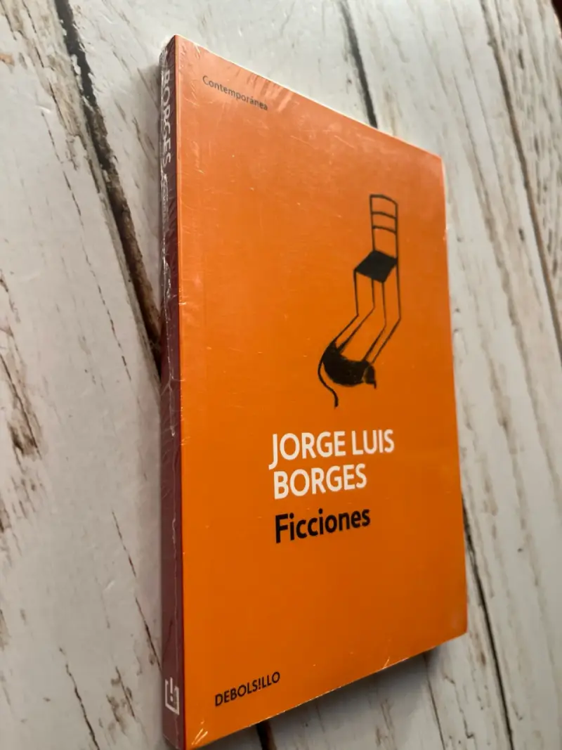 Libro Ficciones Jorge Luis Borges - 2