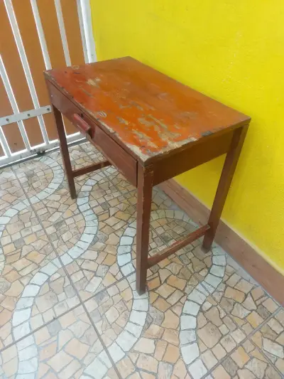Mesa de madera vintage - miniatura 3