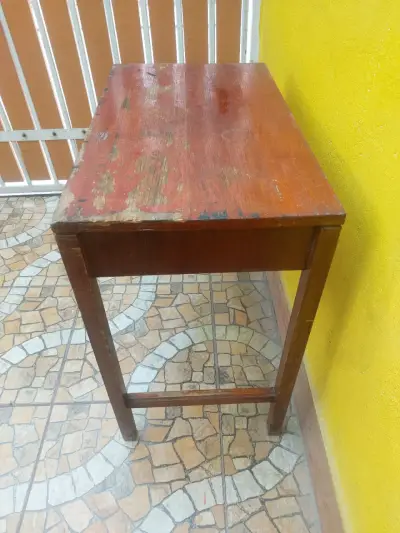 Mesa de madera vintage - miniatura 4
