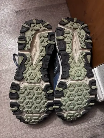 Zapatillas deportivas de trekking - miniatura 2