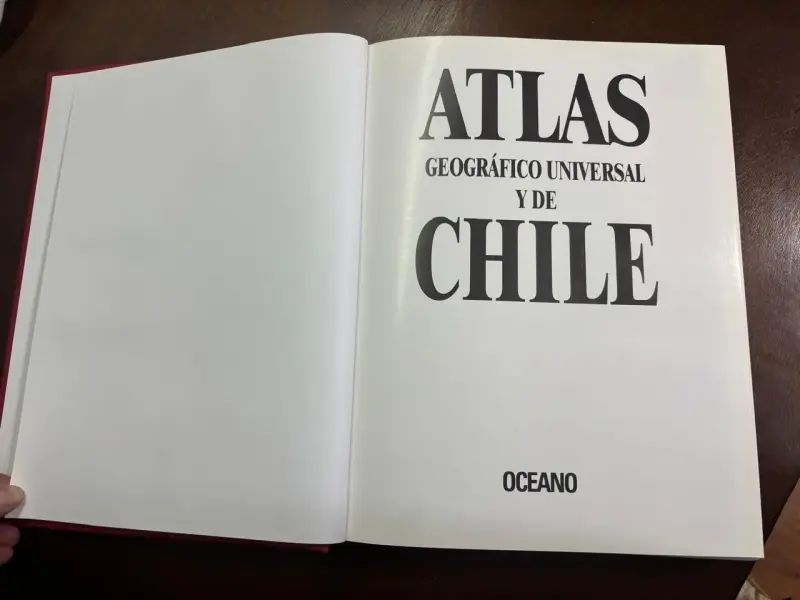 Atlas Geográfico Universal y de Chile - 2