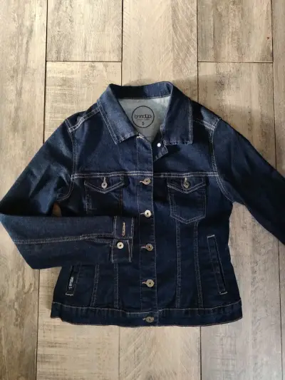 Chaqueta de mezclilla con mangas estampadas - miniatura 2