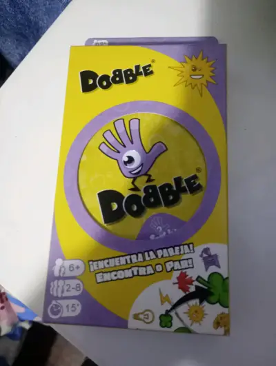 Juego de mesa Dobble - miniatura 1