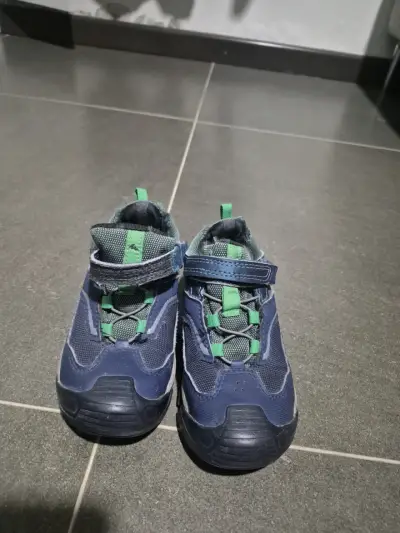 Zapatillas deportivas azul y verde - miniatura 2