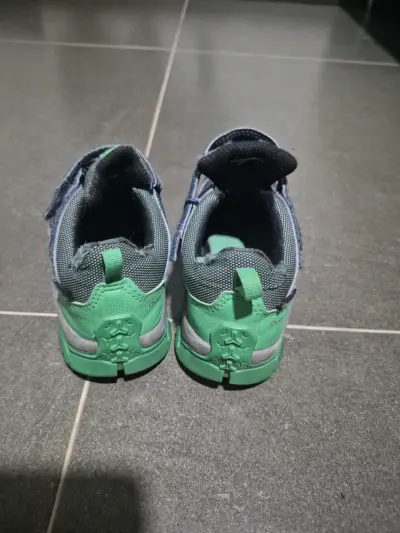 Zapatillas deportivas azul y verde - miniatura 4