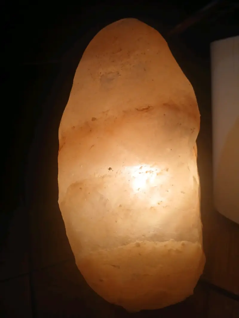 Lámpara de sal del Himalaya