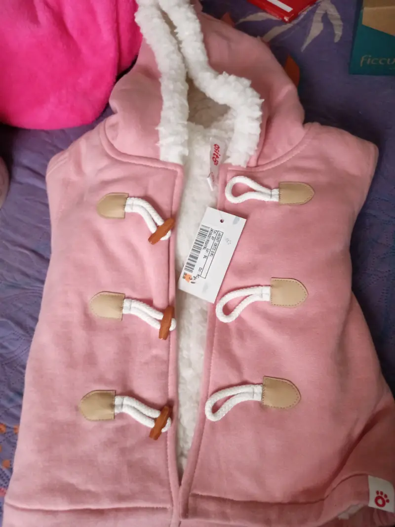 Abrigo rosado para bebé talla 4 - 4