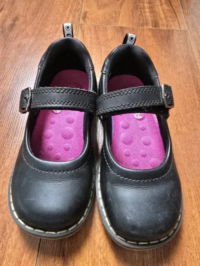 Zapatos escolares negros de niña - miniatura 2
