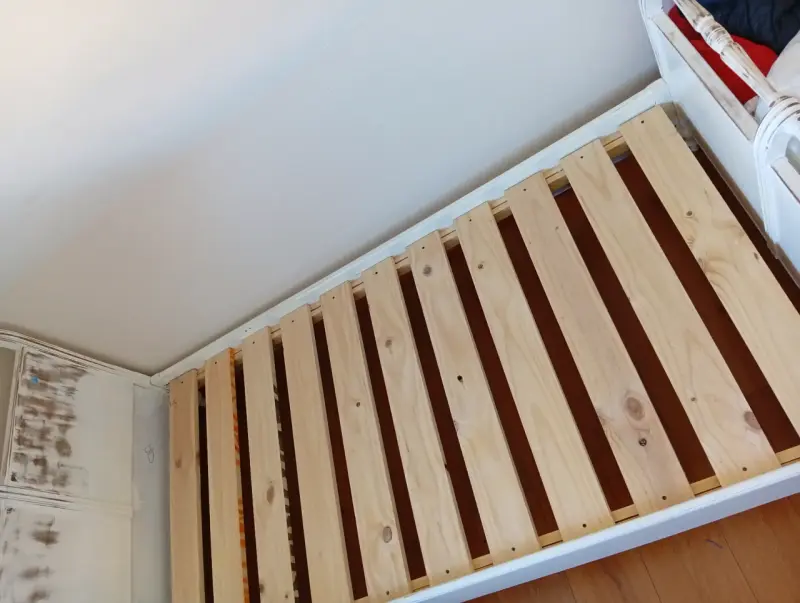 Cama individual de madera blanca - 2