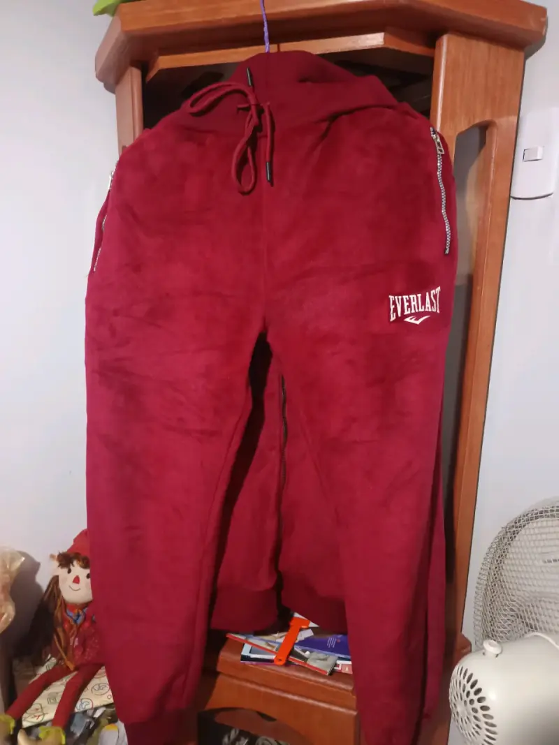 Polerón Everlast burdeos con capucha - 2