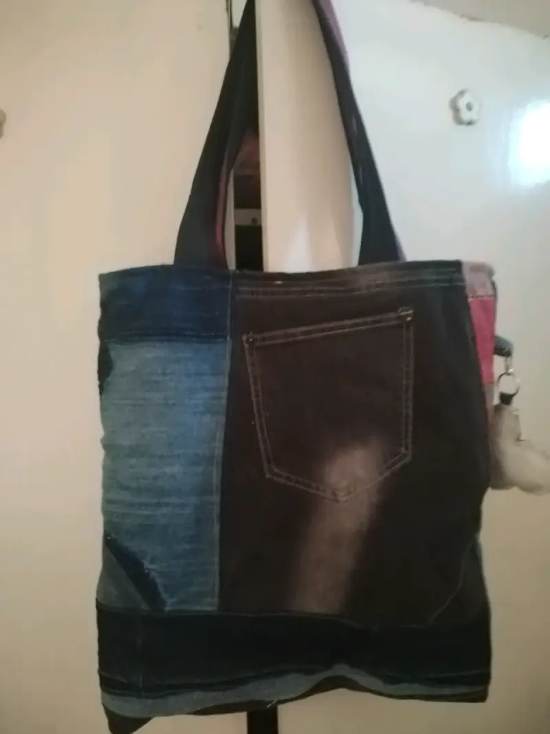 Bolso reciclado de mezclilla - 4
