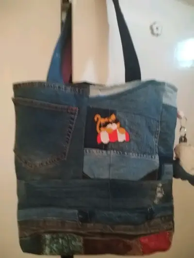 Bolso reciclado de mezclilla - miniatura 5