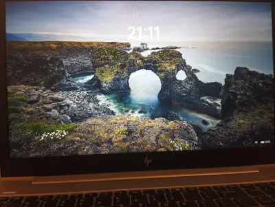 HP EliteBook 850 G6 (Como Nueva) - miniatura 1