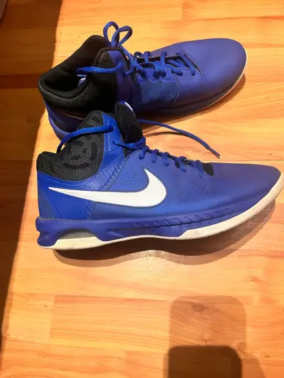 Zapatillas de basquetbol azul Nike - miniatura 1