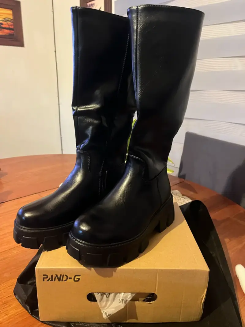 Botas negras con plataforma - 3