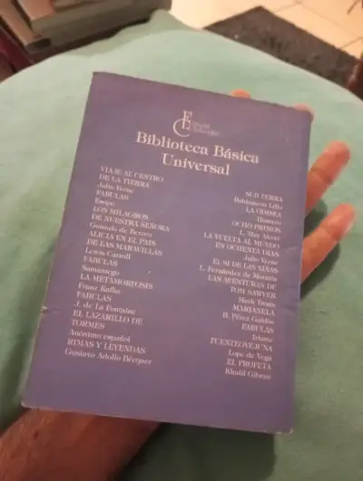 Libro Nada menos que todo un hombre - Miguel de Un - miniatura 2