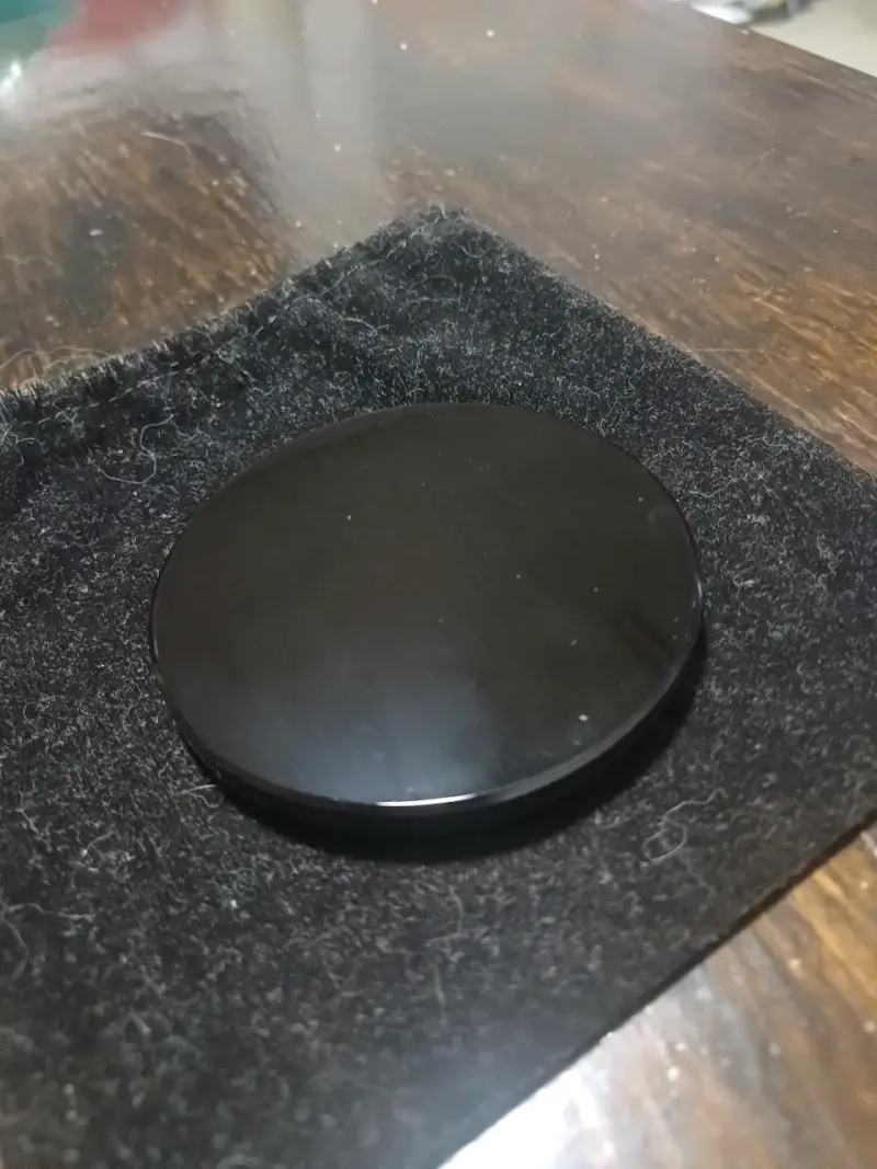 Espejo de obsidiana negro