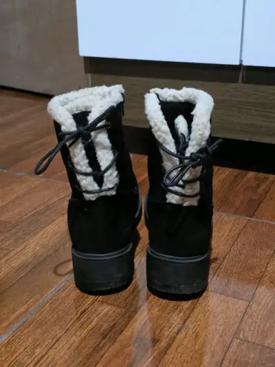 Botas de invierno negras - miniatura 2