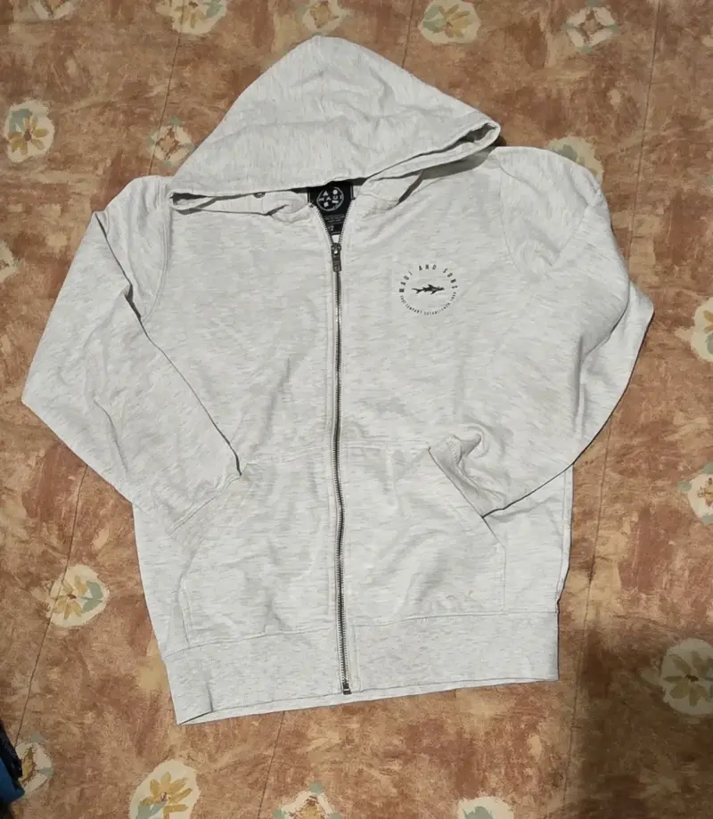 Lote de ropa masculina variada - 2