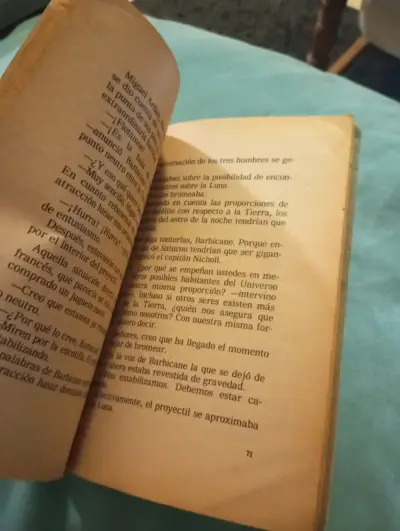 Libro De la Tierra a la Luna - Julio Verne (Biblio - miniatura 2