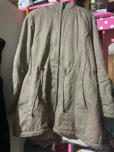 Parka beige con capucha - miniatura 1