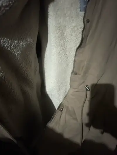 Parka beige con capucha - miniatura 2