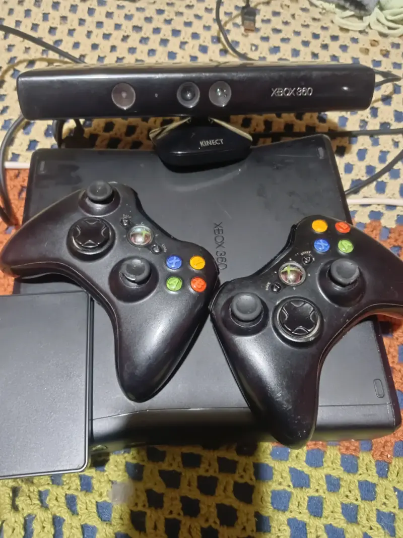 Consola Xbox 360 con kinect