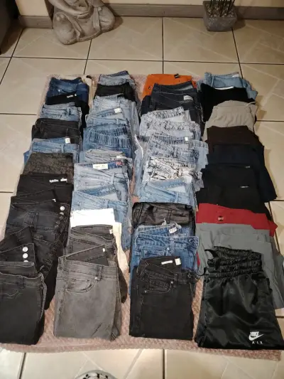 Lote de jeans y pantalones varios - miniatura 1