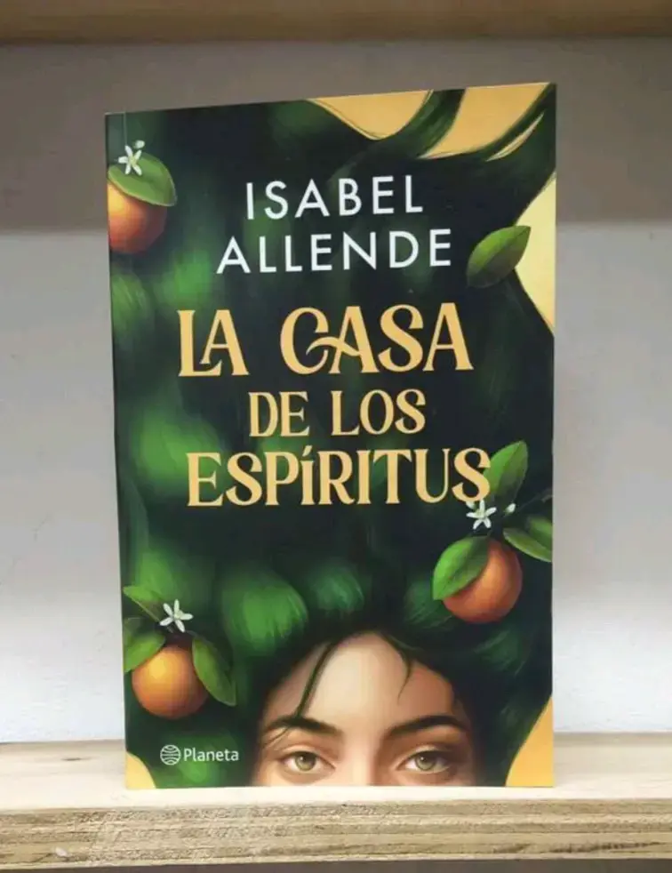 Libro 'La casa de los espíritus'