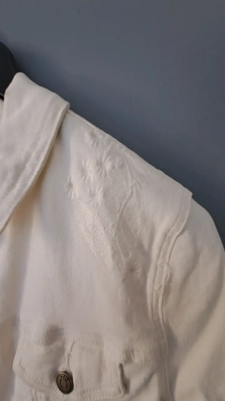 Chaqueta de jean blanca marca aziz - 2