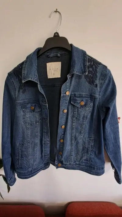 Chaqueta de mezclilla bordada - miniatura 2