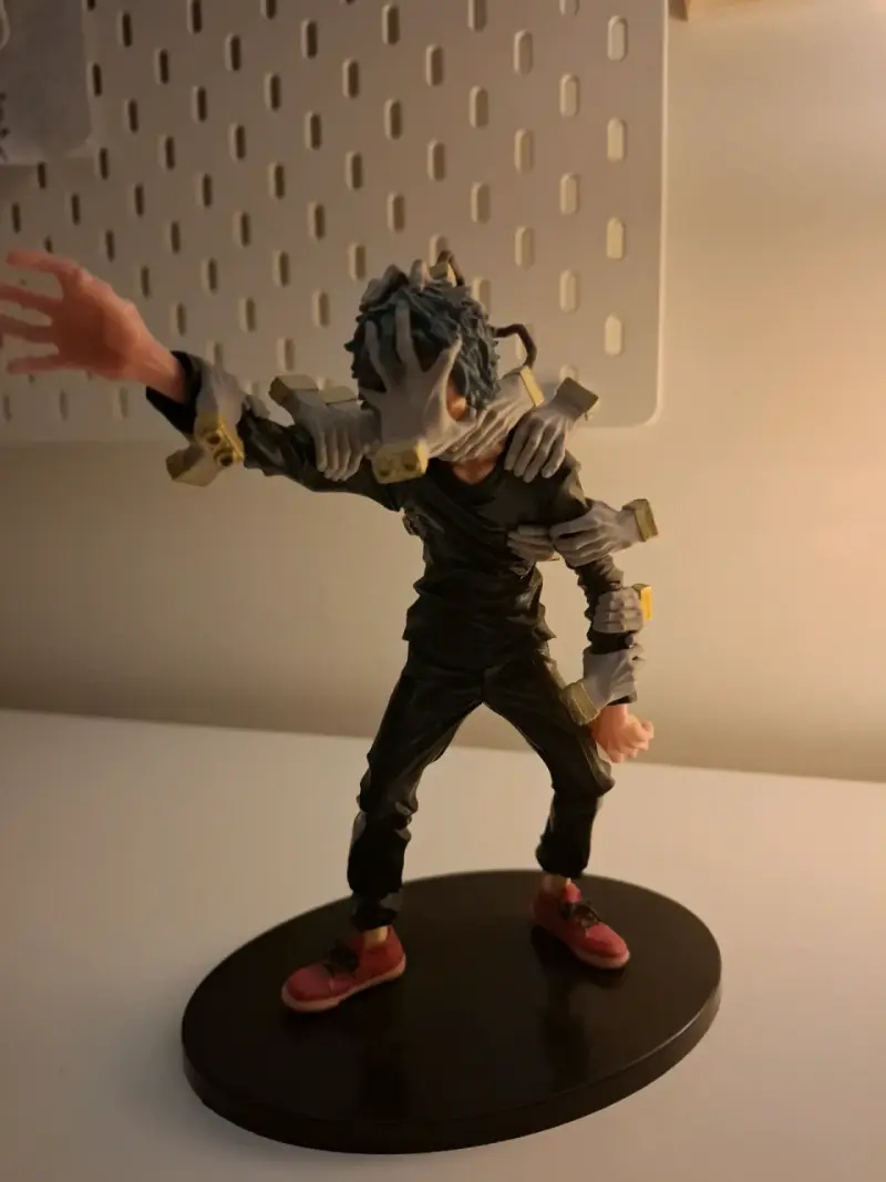 Figura de acción Shigaraki Tomura - Banpresto - 1