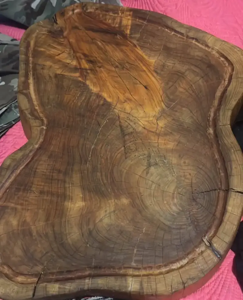 Tabla rústica de madera - 1