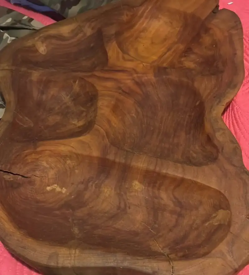 Tabla rústica de madera - 2