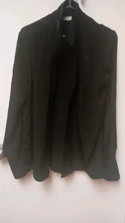 Chaqueta negra elegante - miniatura 2