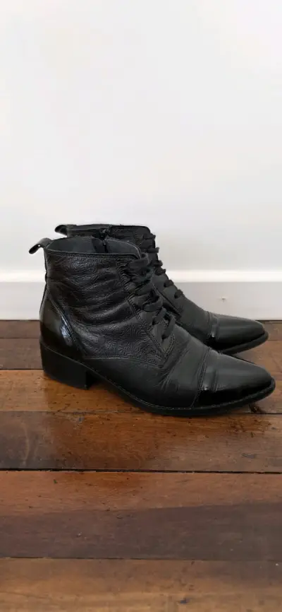Botines negros de cuero - miniatura 2