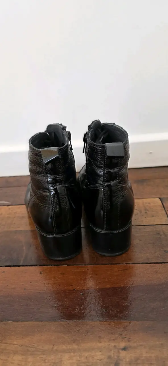 Botines negros de cuero - 3