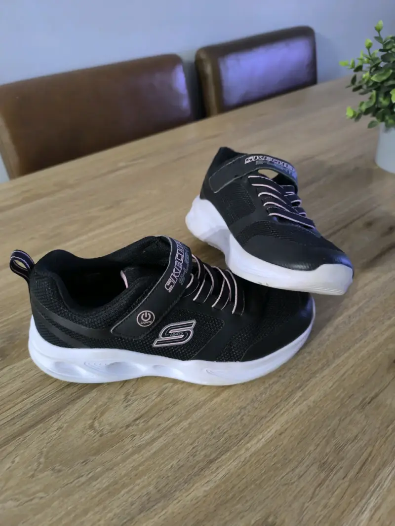 Zapatillas Skechers negras - 7