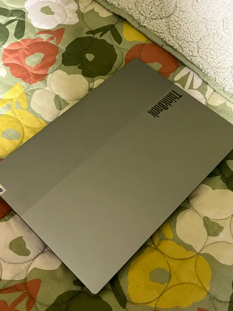 Portátil Lenovo ThinkBook 14 g7 gris - 1